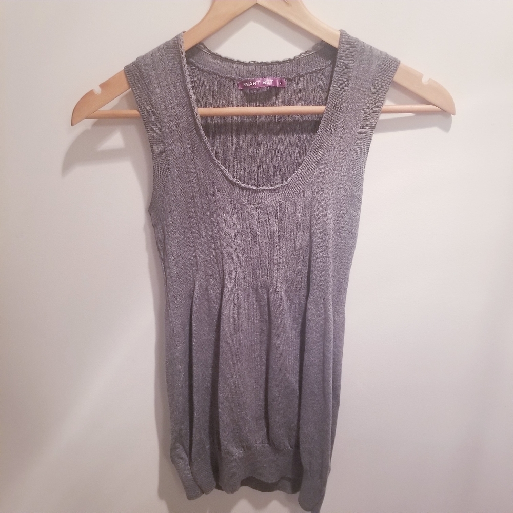 3/$45 | Smart Set | Grey Knit Sweater Vest Top
